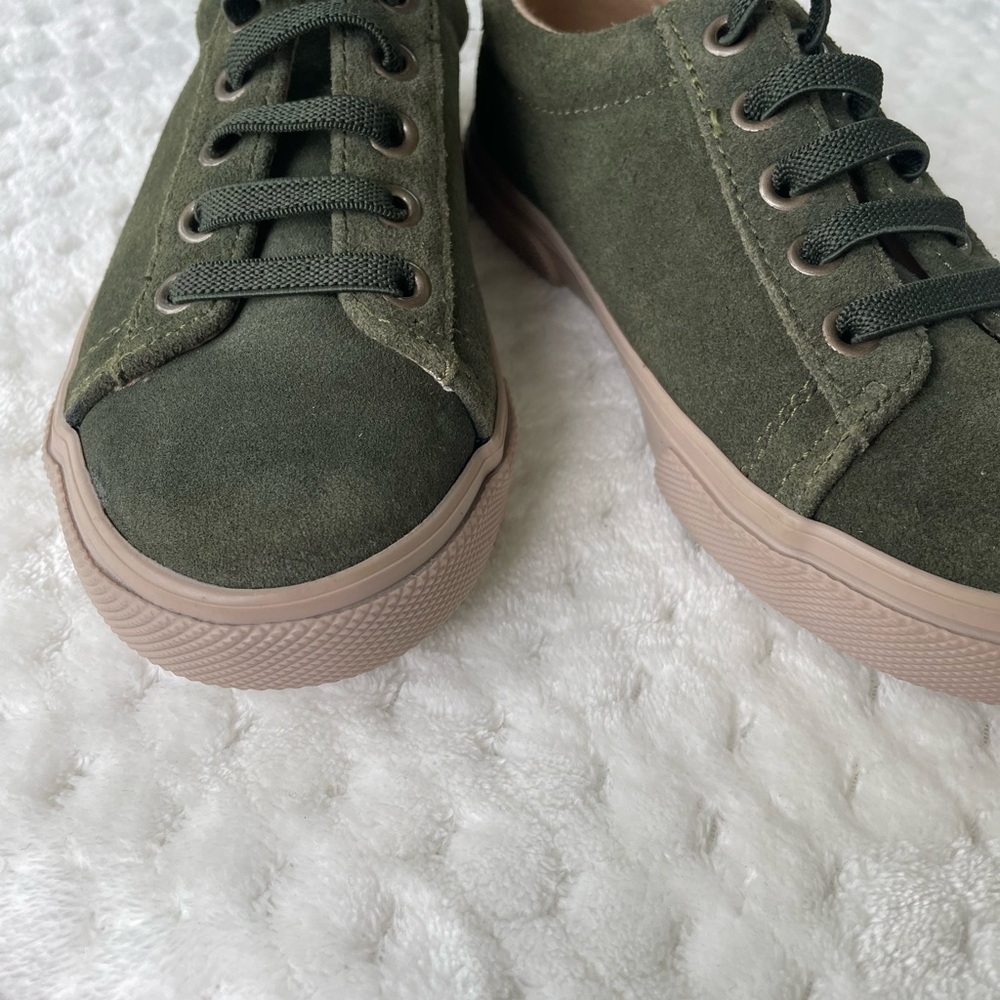 Janie and Jack casual shoes